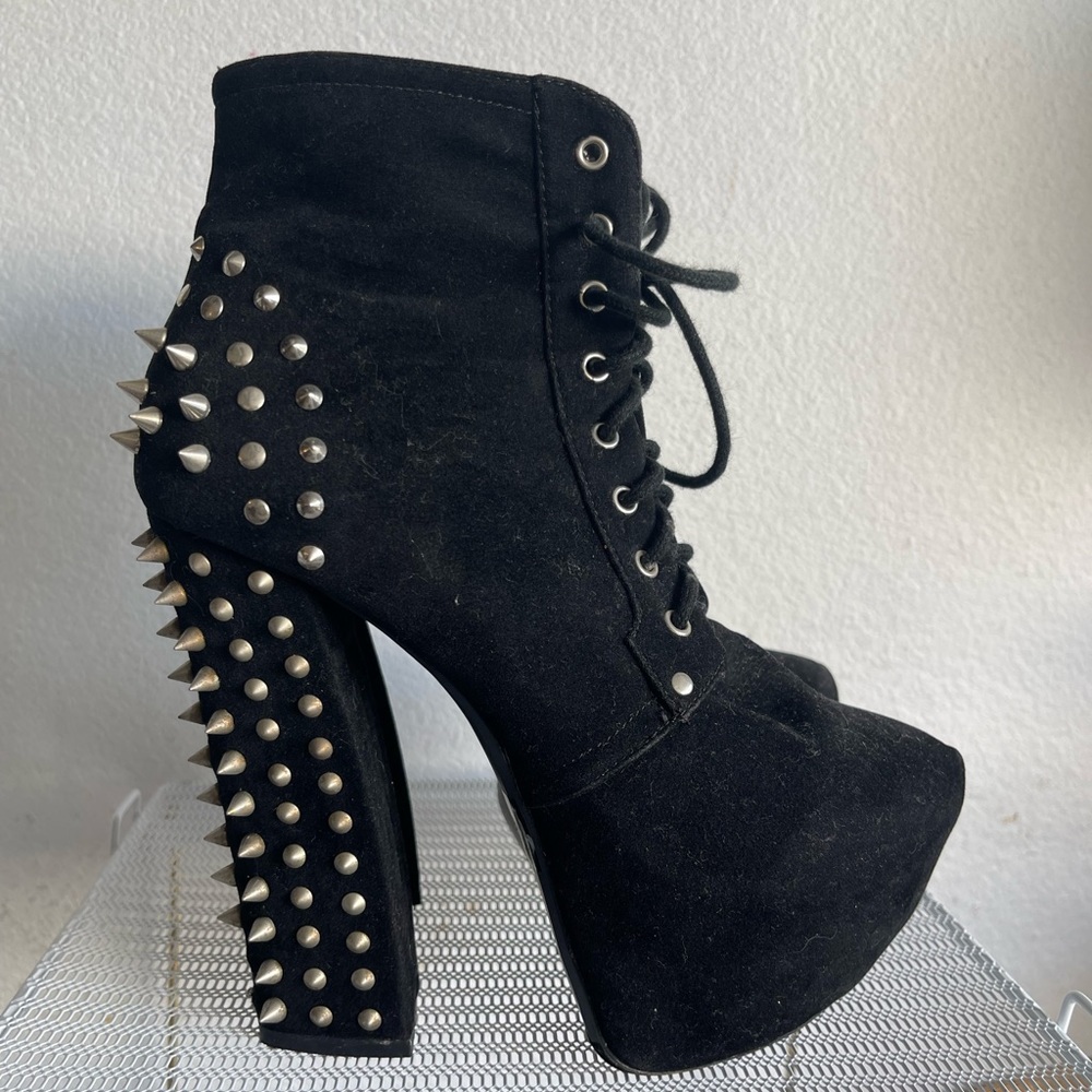 Extra Tall Black Platforms with Studs/Spikes - size 6